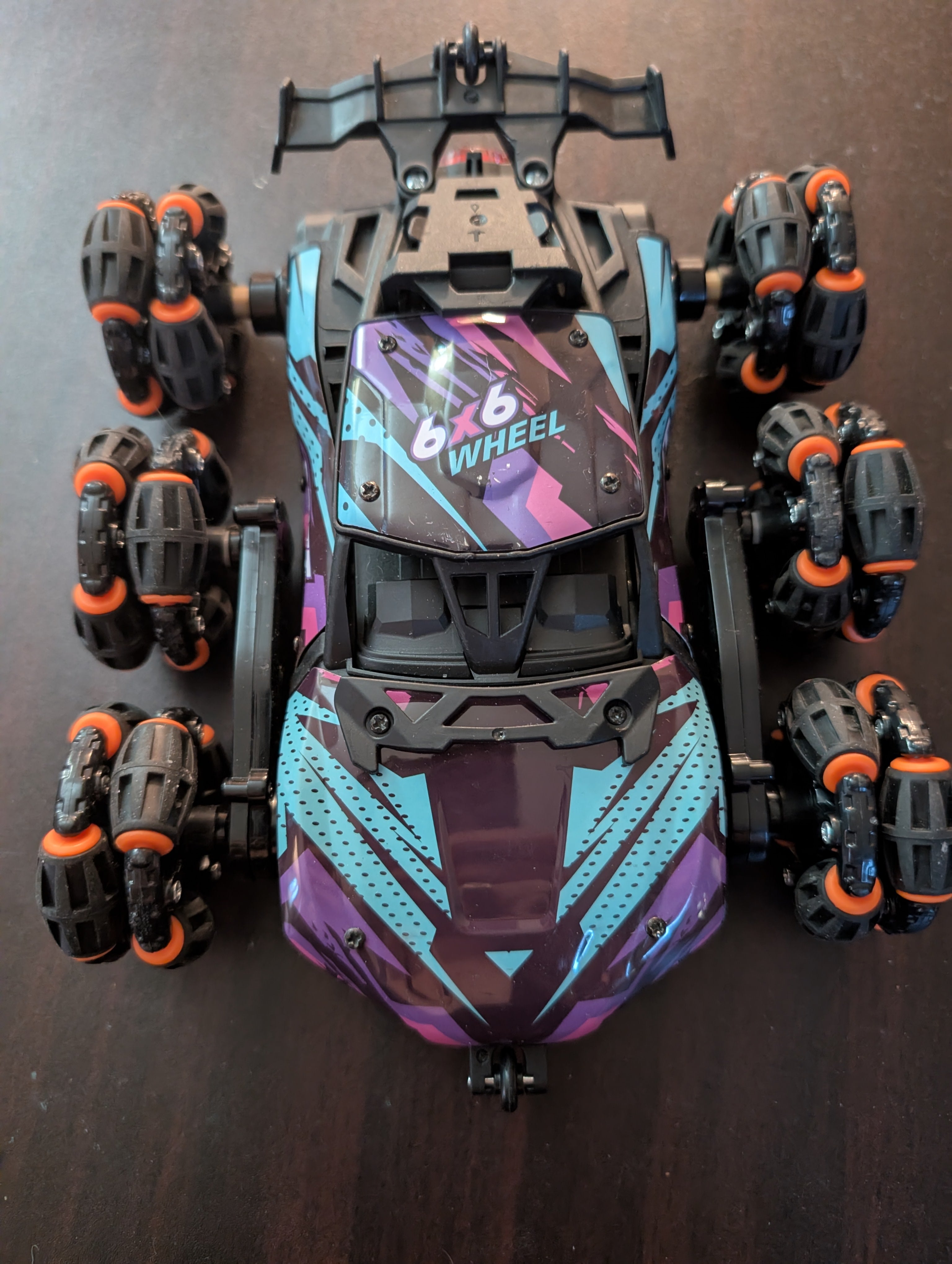 Example pro6 Wheel Stunt Car